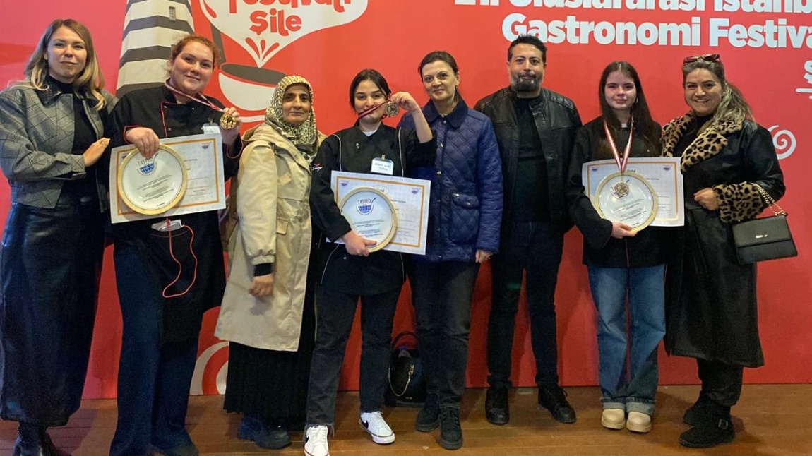 EMTAL GASTRONOMİ FESTİVALİNE DAMGA VURDU